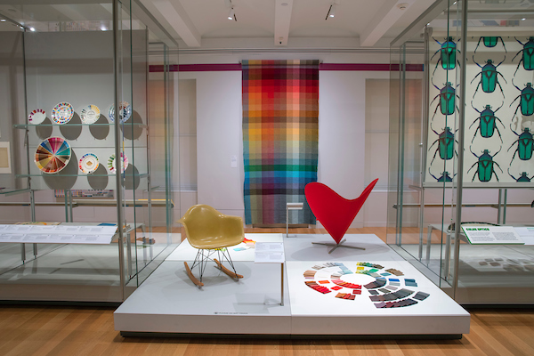 Exposição sobre cores Saturated no Smithsonian (2)