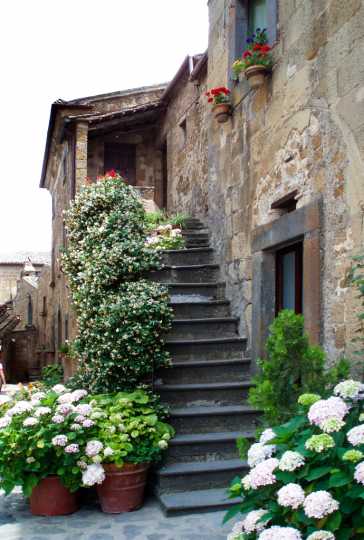 Civita de Bagnoregio na Italia (1)